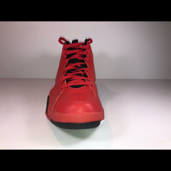 Nike Air Maestro 2 QS Scottie Pippen Red Sneakers - Picture 2 of 7